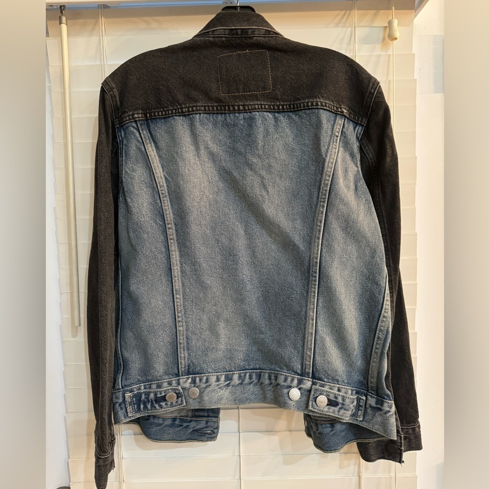 NEW Levi’s Premium Men’s Tucker Jean Jacket - Picture 4 of 4